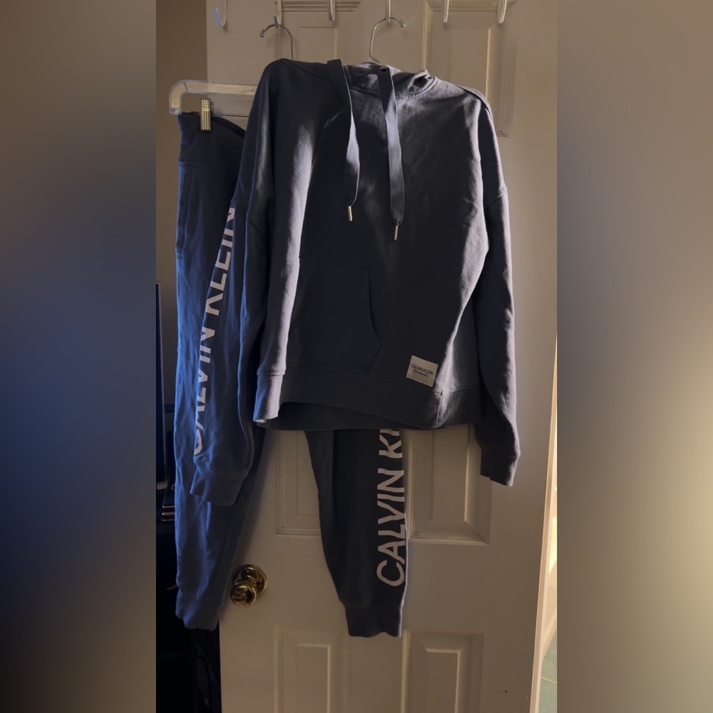 Calvin Klein Cute Matching Set